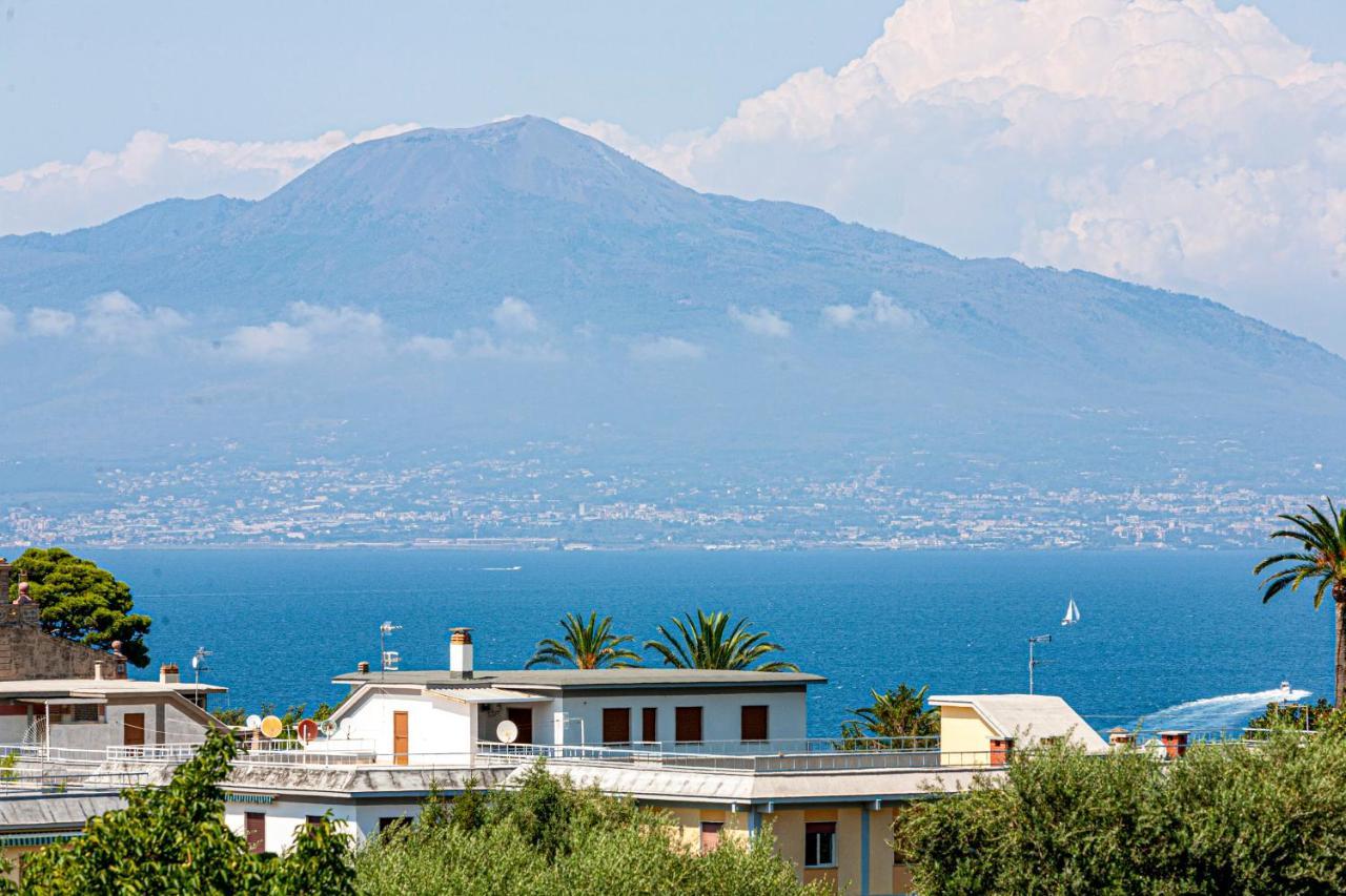 Estate4Home - Casa Maridea Сорренто Экстерьер фото